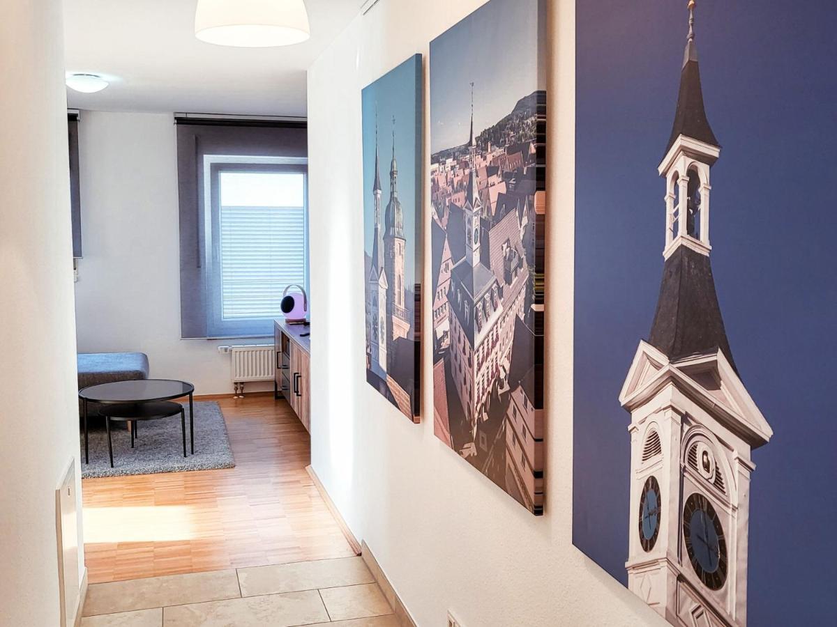 Zentrale Ferienwohnung In Aalen City Mit 4-Sternen Exterior foto